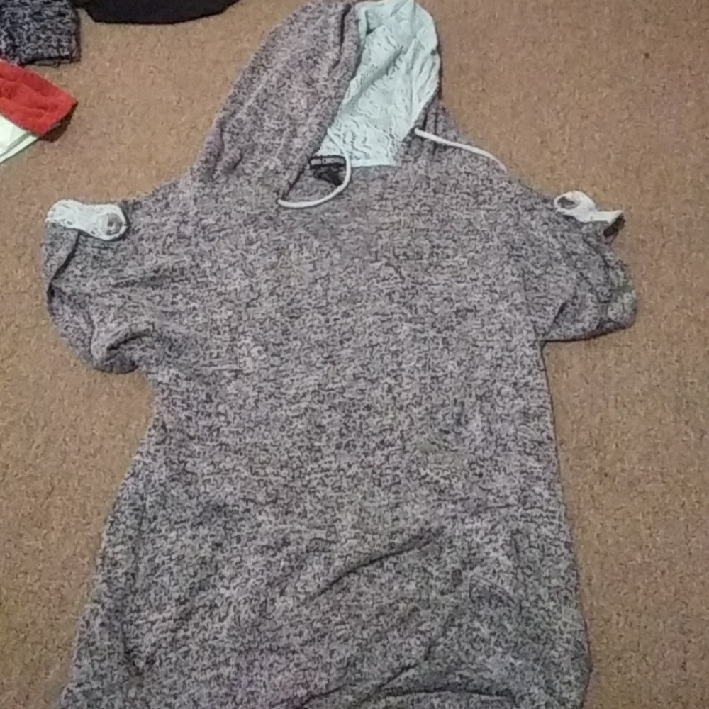 Grey and seafoam green short sleeved hoodie